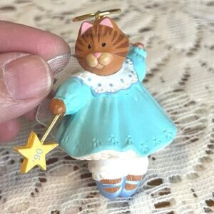 Hallmark Calico Kittens Angel Ornament (1996 - Michele)